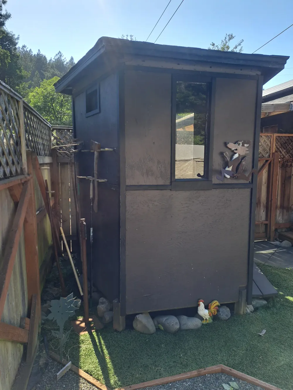 A Shed (Pentagonal) image